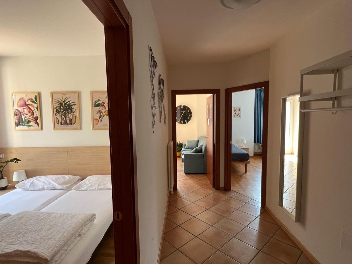 Appartamenti Baia Azzurra 5. Torbole Sul Garda Dış mekan fotoğraf